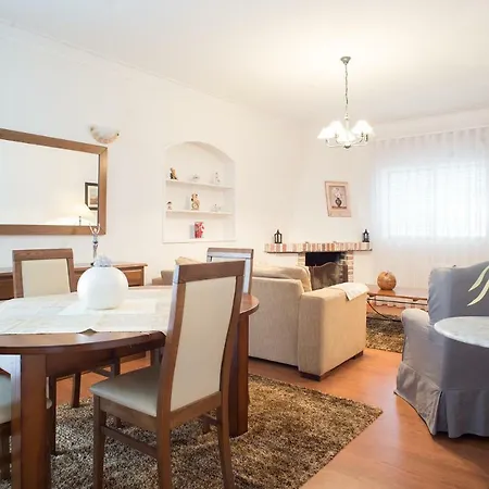 Da Estacao Apartamento Monção